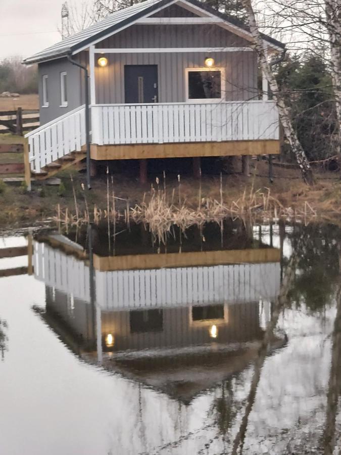 Domek Nad Stawem Robakowo Exterior foto